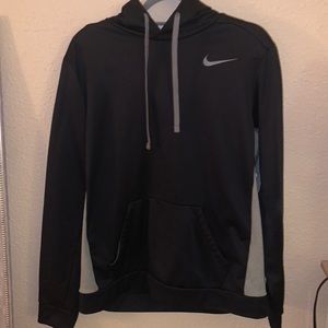 Nike therma-fit hoodie